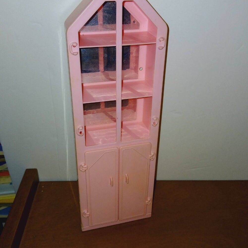 Vintage Barbie Mattel Sweet Roses 1987 pink shelf cabinet dollhouse furniture